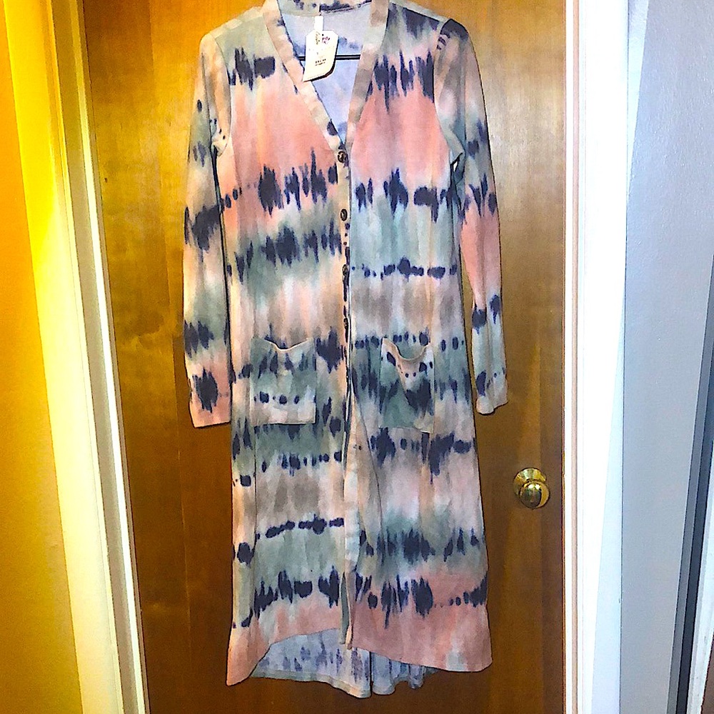 Lare Cardigan - soft sweater material - buttons down the front - new w/ tags